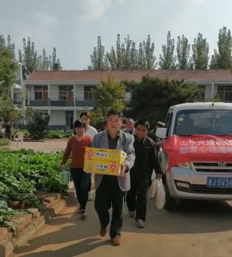 山東興源機(jī)械有限公司|起重機(jī)|行車|山東興源機(jī)械|單梁起重機(jī)|電動(dòng)葫蘆|起重配件|www.fwzpzxw.cn|xyqzj|xyqzj.com|興源起重機(jī)|興源|起重機(jī)行車|起重設(shè)備|起重機(jī)械